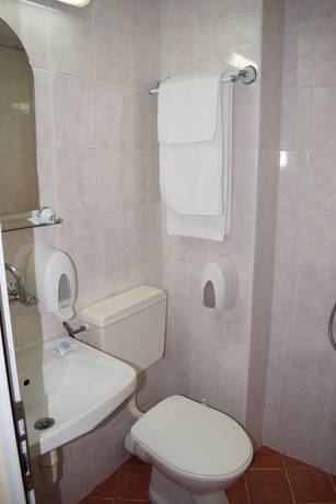 Imagen de la habitación del Hotel Balneo Lyulyatsi. Foto 13