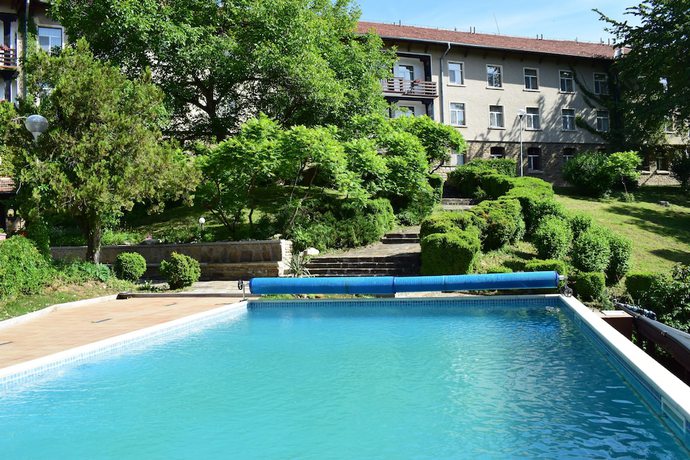 Imagen de la piscina del Hotel Balneo Lyulyatsi. Foto 18