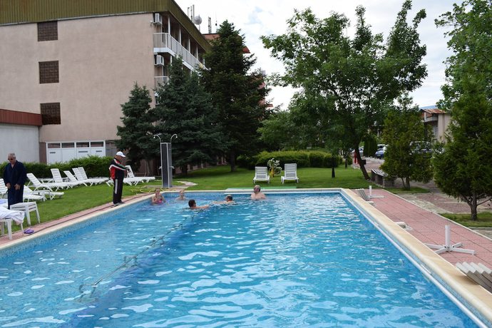 Imagen de la piscina del Hotel Balneo Stryama. Foto 17