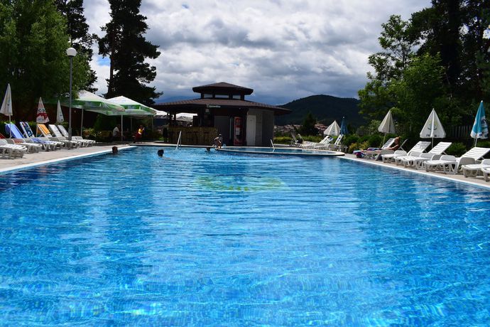 Imagen de la piscina del Hotel Balneo Velingrad. Foto 15