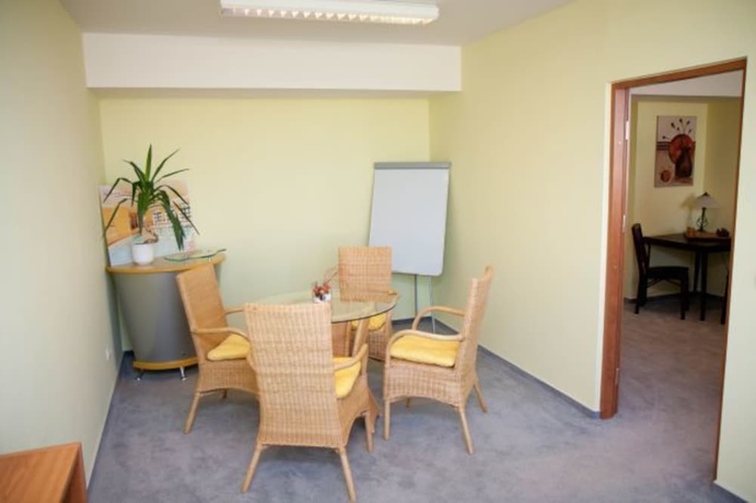 Imagen de la habitación del Hotel Balneolum. Foto 16