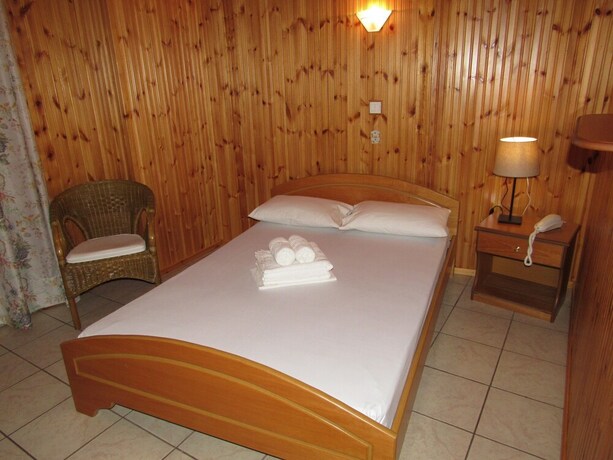 Imagen de la habitación del Hotel Balogiannis. Foto 25