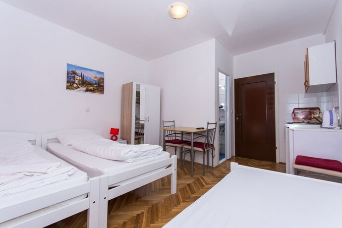 Imagen de la habitación del Hotel Balote. Foto 31