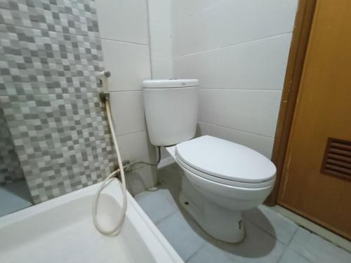 Imagen de la habitación del Hotel Balqies Homestay Syariah Makassar. Foto 19
