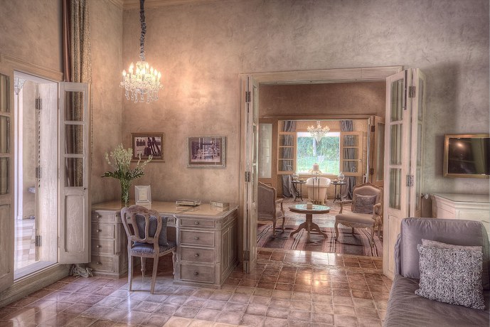 Imagen de la habitación del Hotel Balquisse Heritage. Foto 6