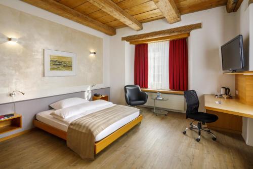 Imagen de la habitación del Hotel Balsthal. Foto 9