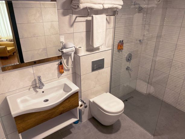 Imagen de la habitación del Hotel Balta. Foto 15