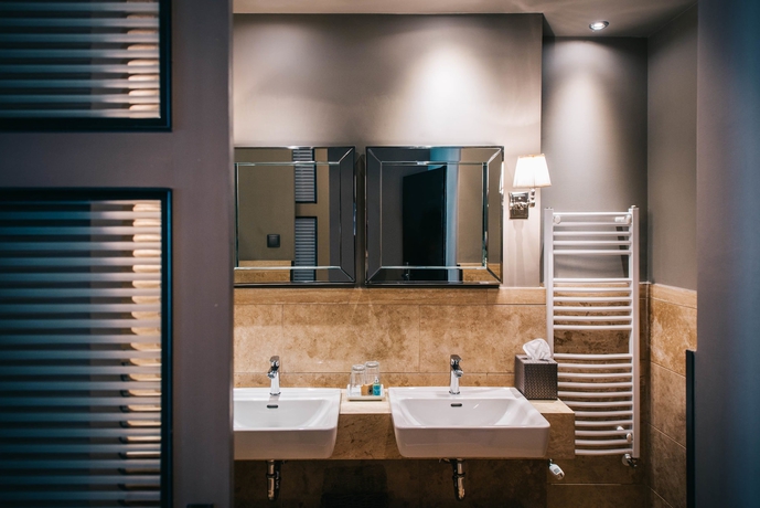 Imagen de la habitación del Hotel Baltaz&aacute;r Budapest - Boutique. Foto 13