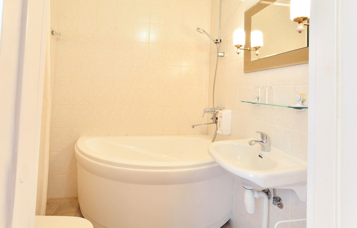 Imagen de los interiores del Hotel Baltic Promenaadi. Foto 10