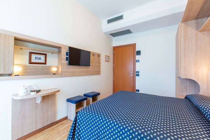 Imagen de la habitación del Hotel Baltic, Rimini. Foto 15