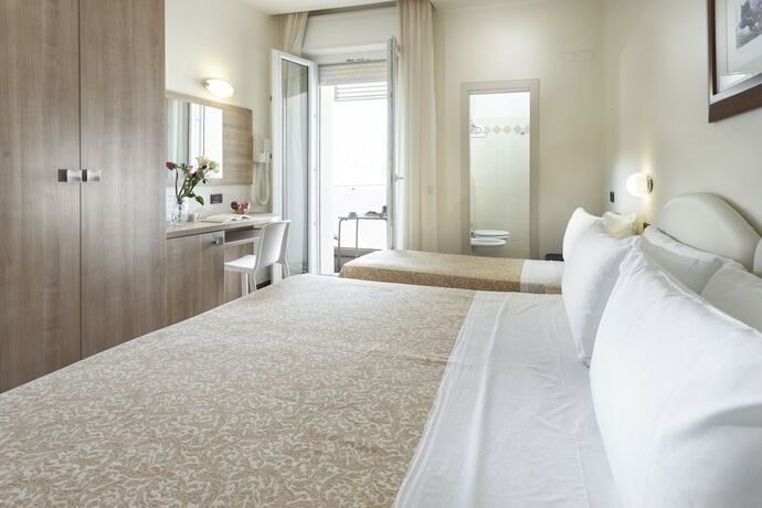 Imagen de la habitación del Hotel Baltic, Rimini. Foto 19