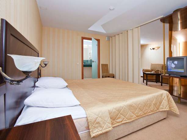 Imagen de la habitación del Hotel Baltiets Resort. Foto 3