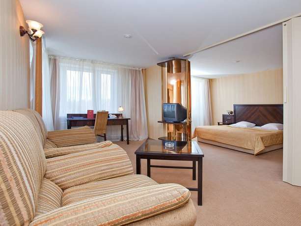 Imagen de la habitación del Hotel Baltiets Resort. Foto 7