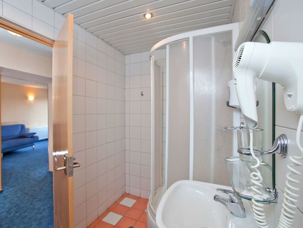 Imagen de la habitación del Hotel Baltiets Resort. Foto 17