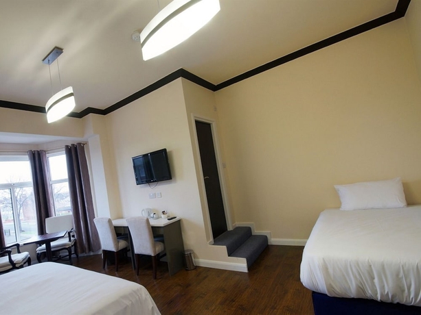 Imagen de la habitación del Hotel Baltimore. Foto 5