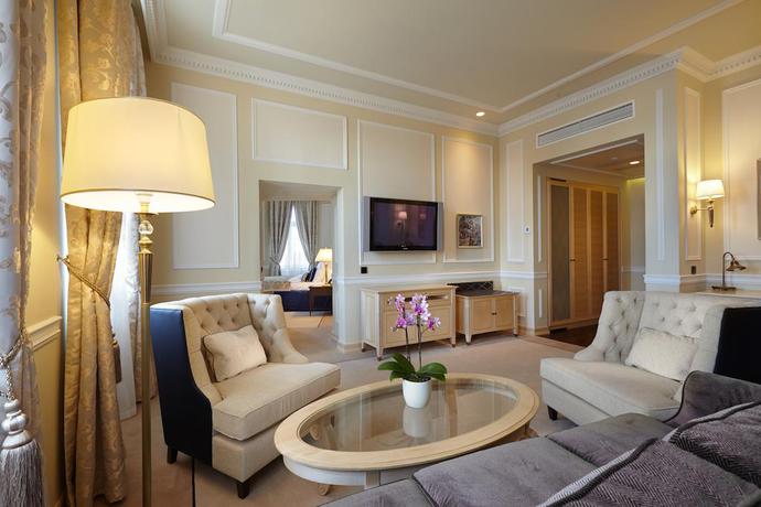 Imagen de la habitación del Hotel Baltschug Kempinski Moscow. Foto 9