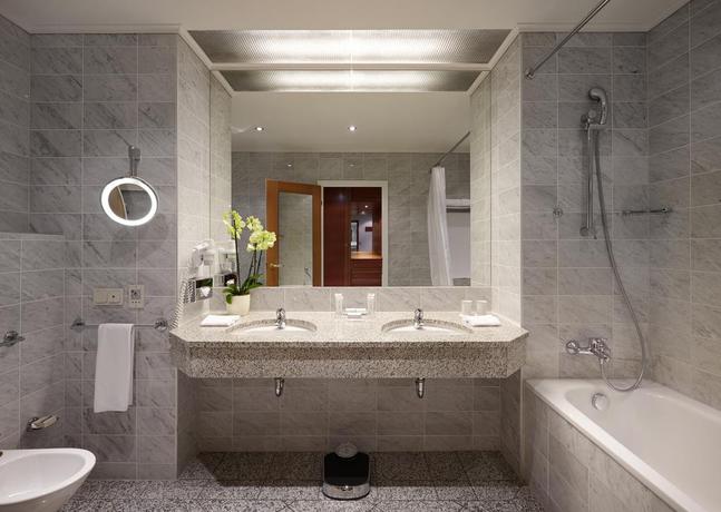 Imagen de la habitación del Hotel Baltschug Kempinski Moscow. Foto 16