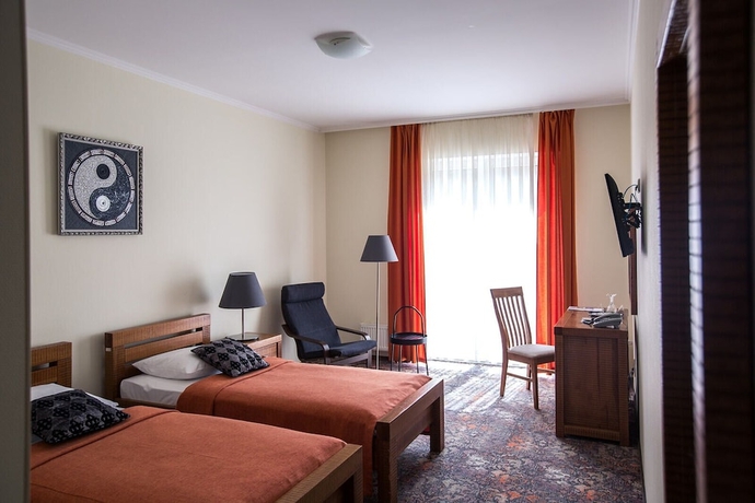 Imagen de la habitación del Hotel Baltvilla. Foto 14