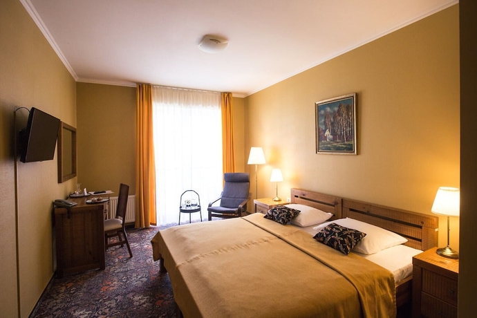 Imagen de la habitación del Hotel Baltvilla. Foto 17