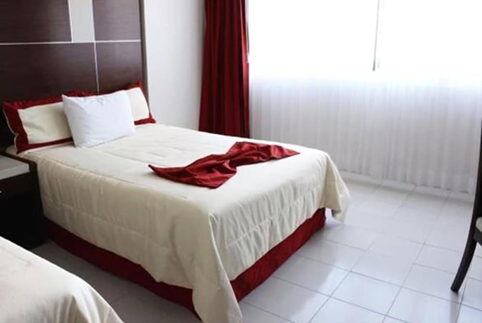 Imagen de la habitación del Hotel Baluartes. Foto 7