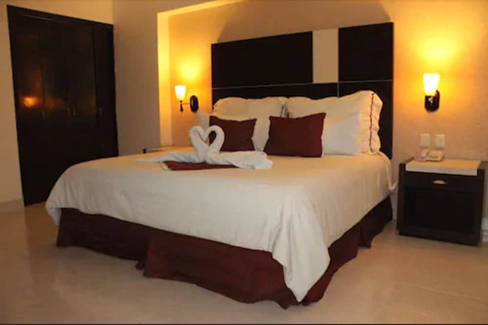 Imagen de la habitación del Hotel Baluartes. Foto 13