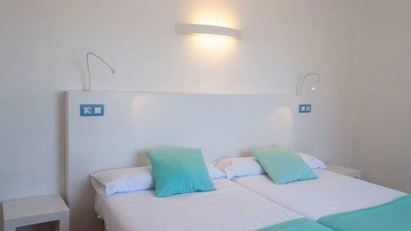 Imagen de la habitación del Hotel Baluma Porto Petro. Foto 4