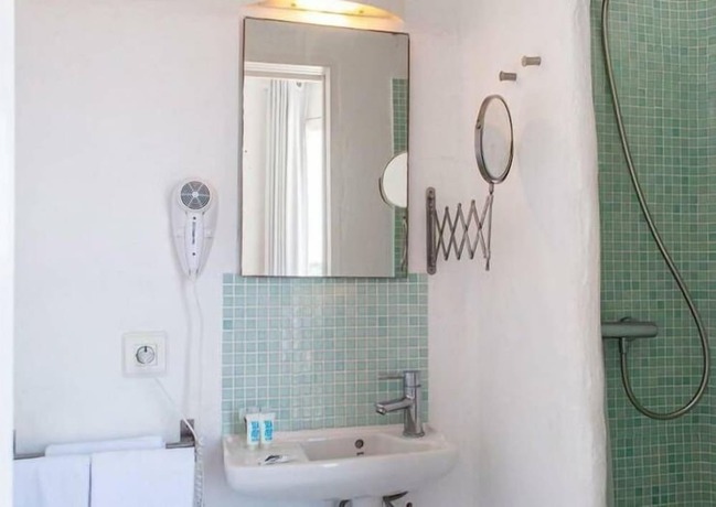 Imagen de la habitación del Hotel Baluma Porto Petro. Foto 5