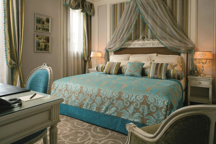 Imagen de los exteriores del Hotel Balzac. Foto 11