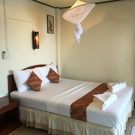 Imagen de la habitación del Hotel Bamboo Bay Resort. Foto 8