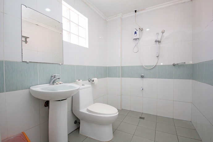 Imagen de la habitación del Hotel Bamboo Beach Resort. Foto 4