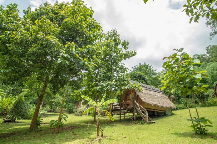 Imagen de los exteriores del Hotel Bamboo Country Lodge Chiang Mai. Foto 10