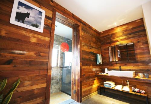 Imagen de la habitación del Hotel Bamboo Forest Guesthouse. Foto 7