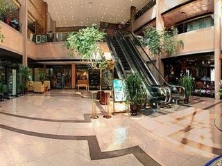 Imagen de los interiores del Hotel Bamboo Grove. Foto 4