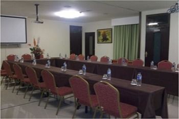 Imagen de los interiores del Hotel Bamboo Inn and Cafe. Foto 16