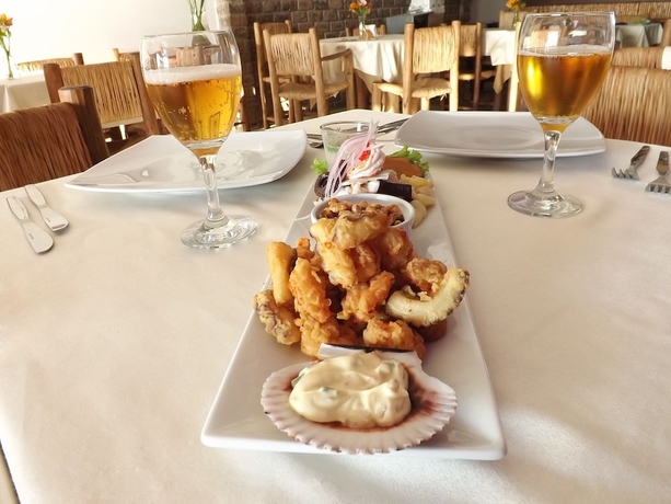 Imagen del bar/restaurante del Hotel Bamboo Lodge Paracas. Foto 3