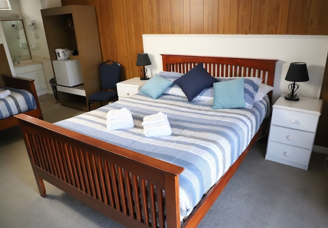 Imagen de la habitación del Hotel Bamboo Motor Inn. Foto 4