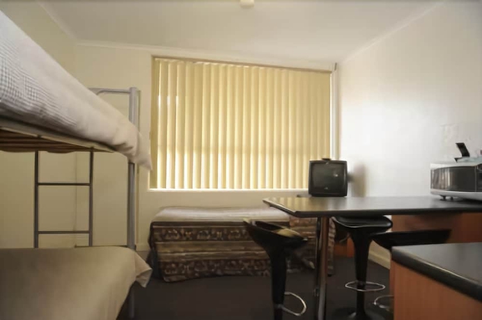 Imagen de la habitación del Hotel Bamboo Motor Inn. Foto 13