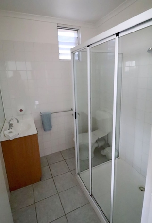 Imagen de la habitación del Hotel Bamboo Motor Inn. Foto 18