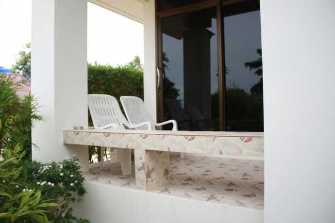 Imagen general del Hotel Bamboo Resort. Foto 8