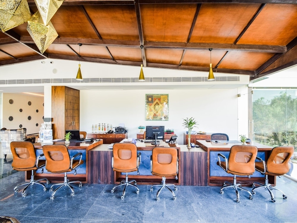 Imagen de los interiores del Hotel Bamboo Saa Resort and Spa. Foto 14