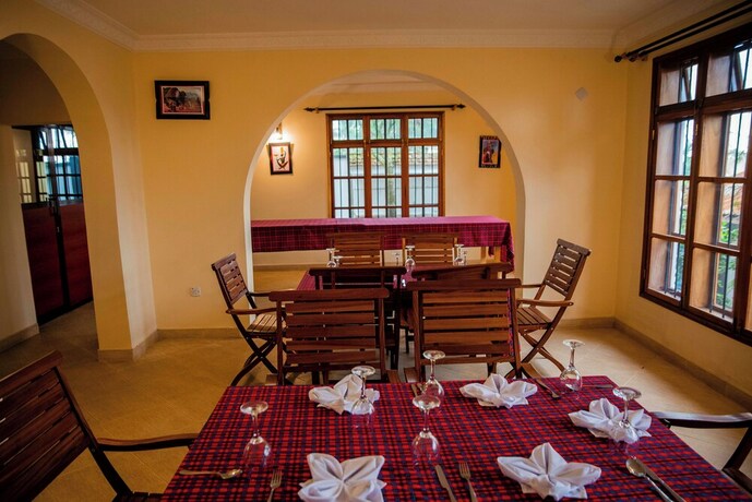 Imagen general del Hotel Bamboo Village, ARUSHA. Foto 8