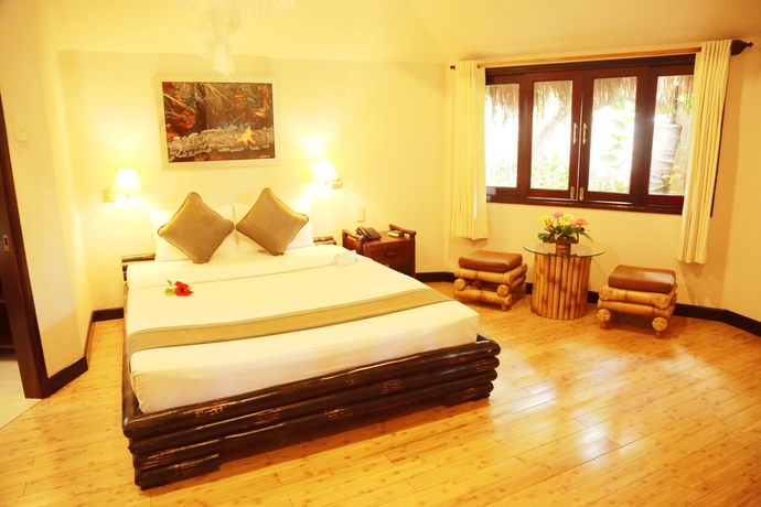 Imagen de la habitación del Hotel Bamboo Village Beach Resort and Spa. Foto 11