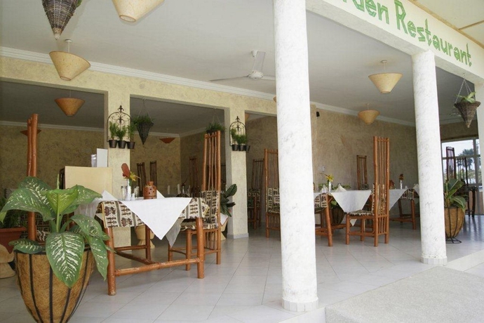 Imagen general del Hotel Bamboo Village Resort. Foto 9