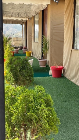Imagen general del Hotel Bambooz Bel cottage and camps Kasauli. Foto 1