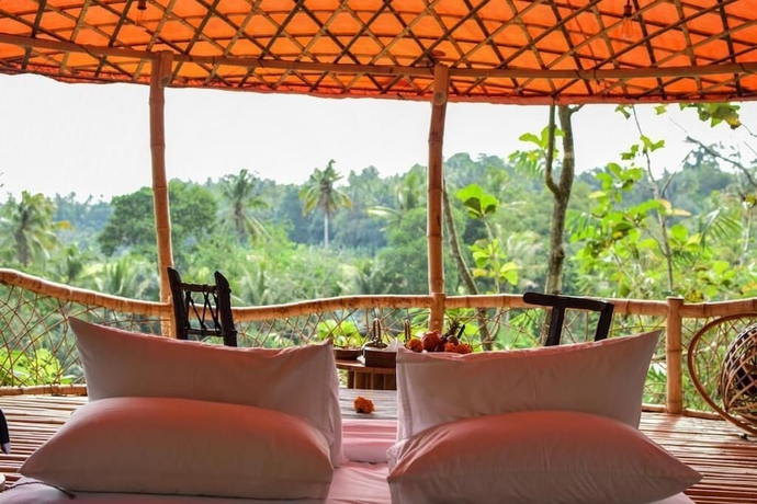 Imagen de la habitación del Hotel Bambu Indah Resort. Foto 3