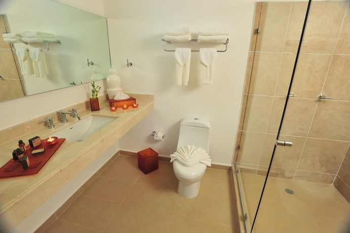 Imagen de la habitación del Hotel Bambu Suites - Near Quinta Avenida. Foto 6