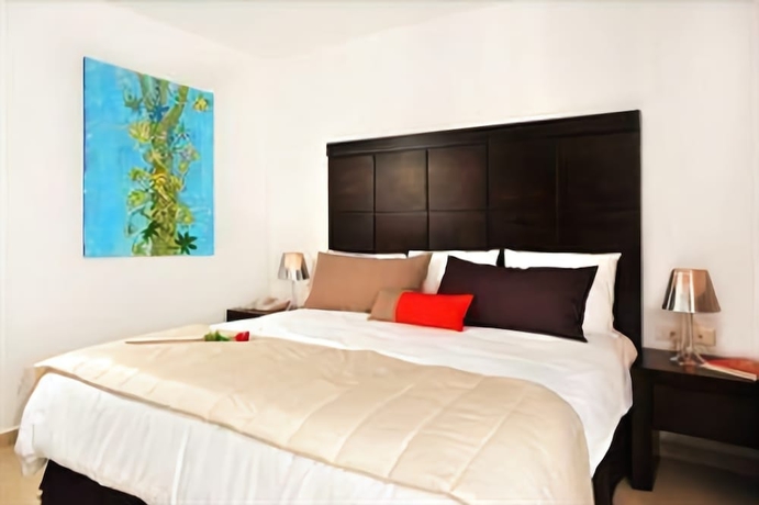 Imagen de la habitación del Hotel Bambu Suites - Near Quinta Avenida. Foto 9