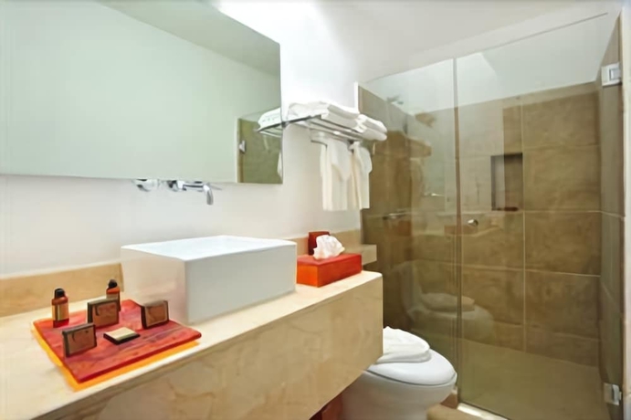 Imagen de la habitación del Hotel Bambu Suites - Near Quinta Avenida. Foto 14