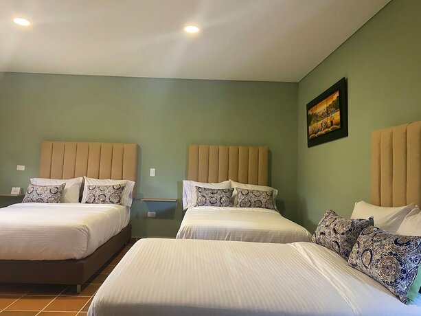 Imagen de la habitación del Hotel Bamb&uacute; Guatap&eacute;. Foto 17