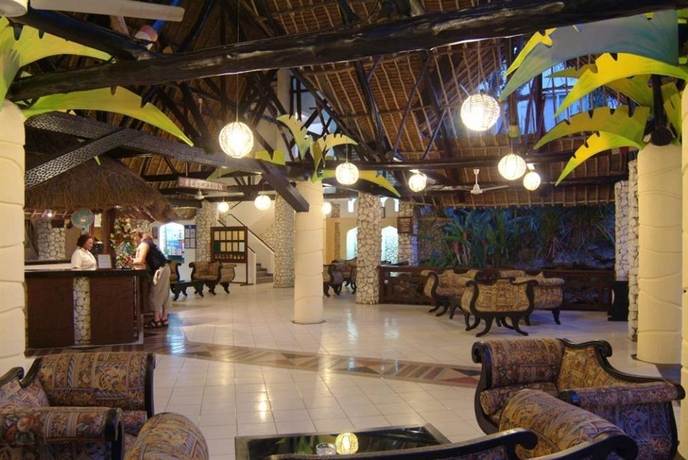 Imagen de los interiores del Hotel Bamburi Beach - All Inclusive. Foto 10